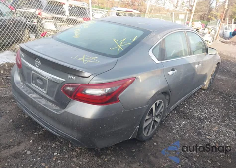 2018 Nissan Altima 2.5 Sr z USA, uszkodzony, nr VIN 1N4AL3AP9JC108602